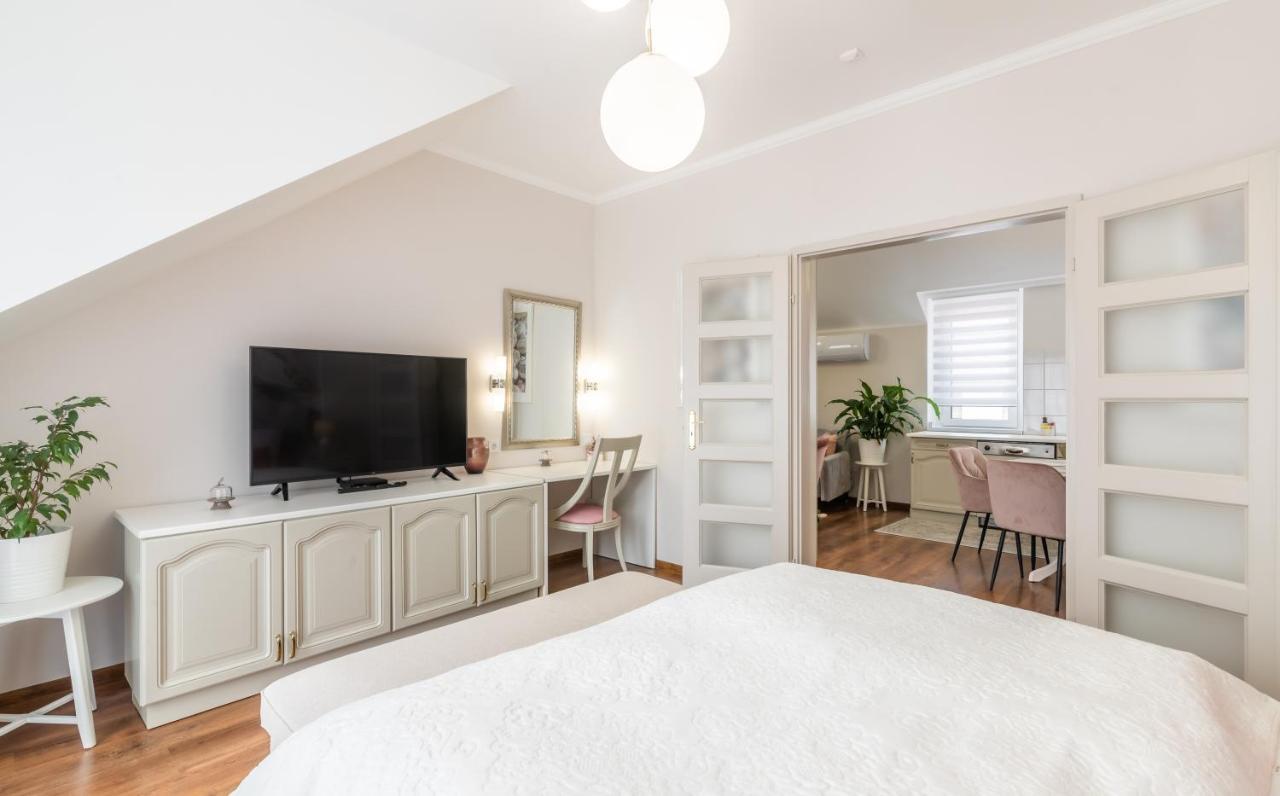 Monarchia Apartman Pearl Mosonmagyaróvár 外观 照片